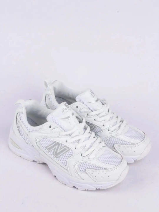 Кроссовки женские NEW Balance 530 - 