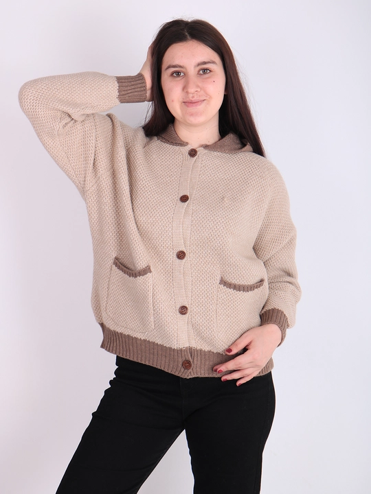 Ayollar kardigani