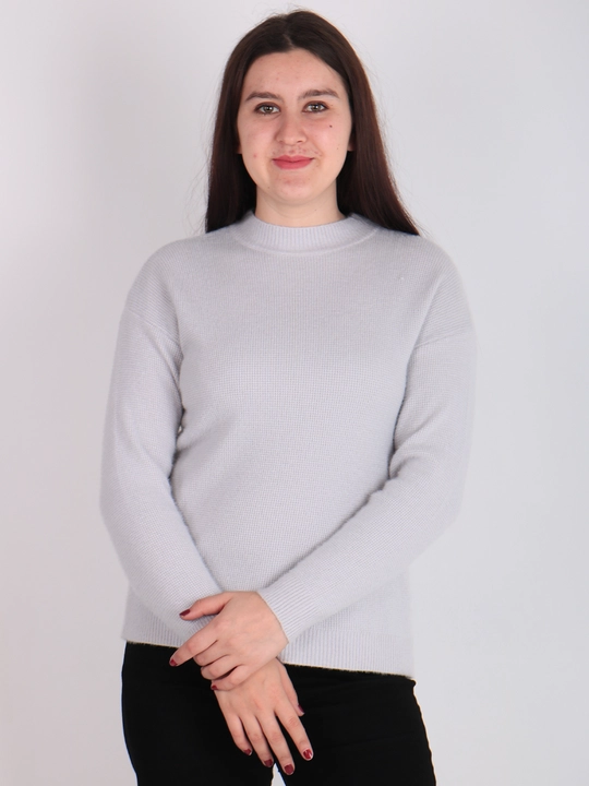 Ayollar uchun angora sviteri, universal o'lcham, L-XL – yumshoq va issiq
