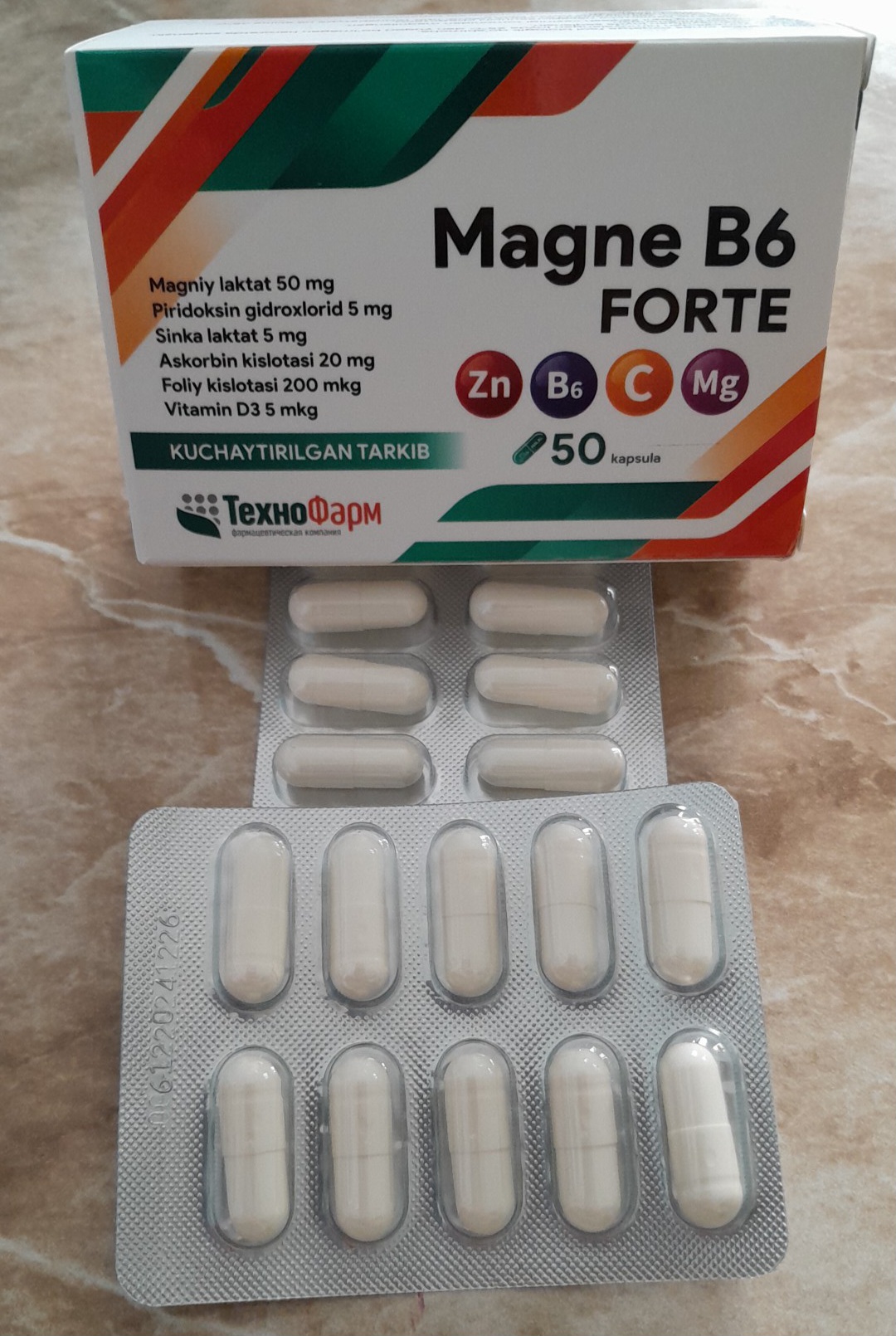 Halol - Magne B6 Forte, askorbin kislota, foliy, magniy B6, zink, vitamin D3, 50 kapsul