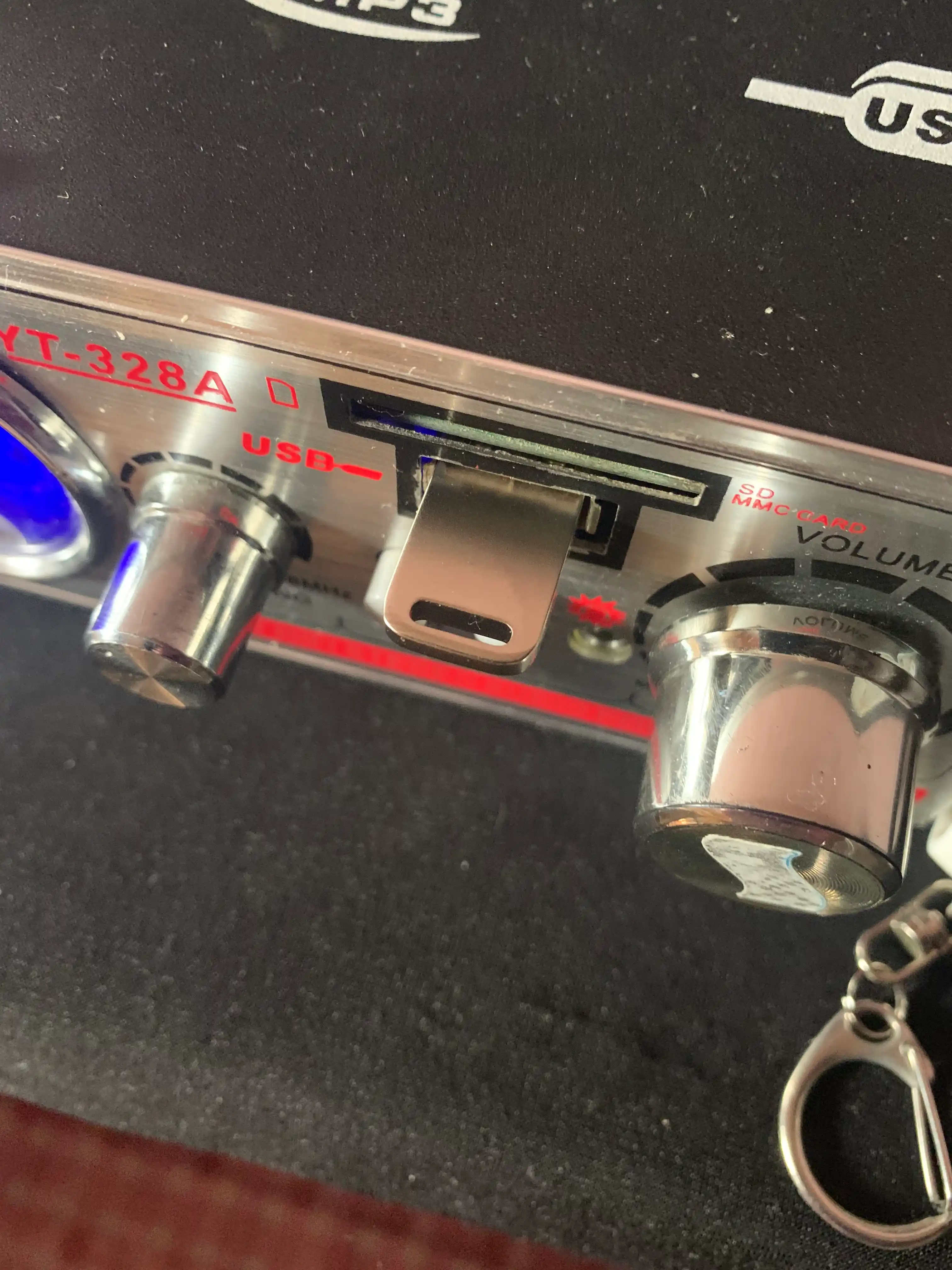Адаптер для автомобильной магнитолы, USB/Bluetooth, для подключения Bluetooth к магнитоле