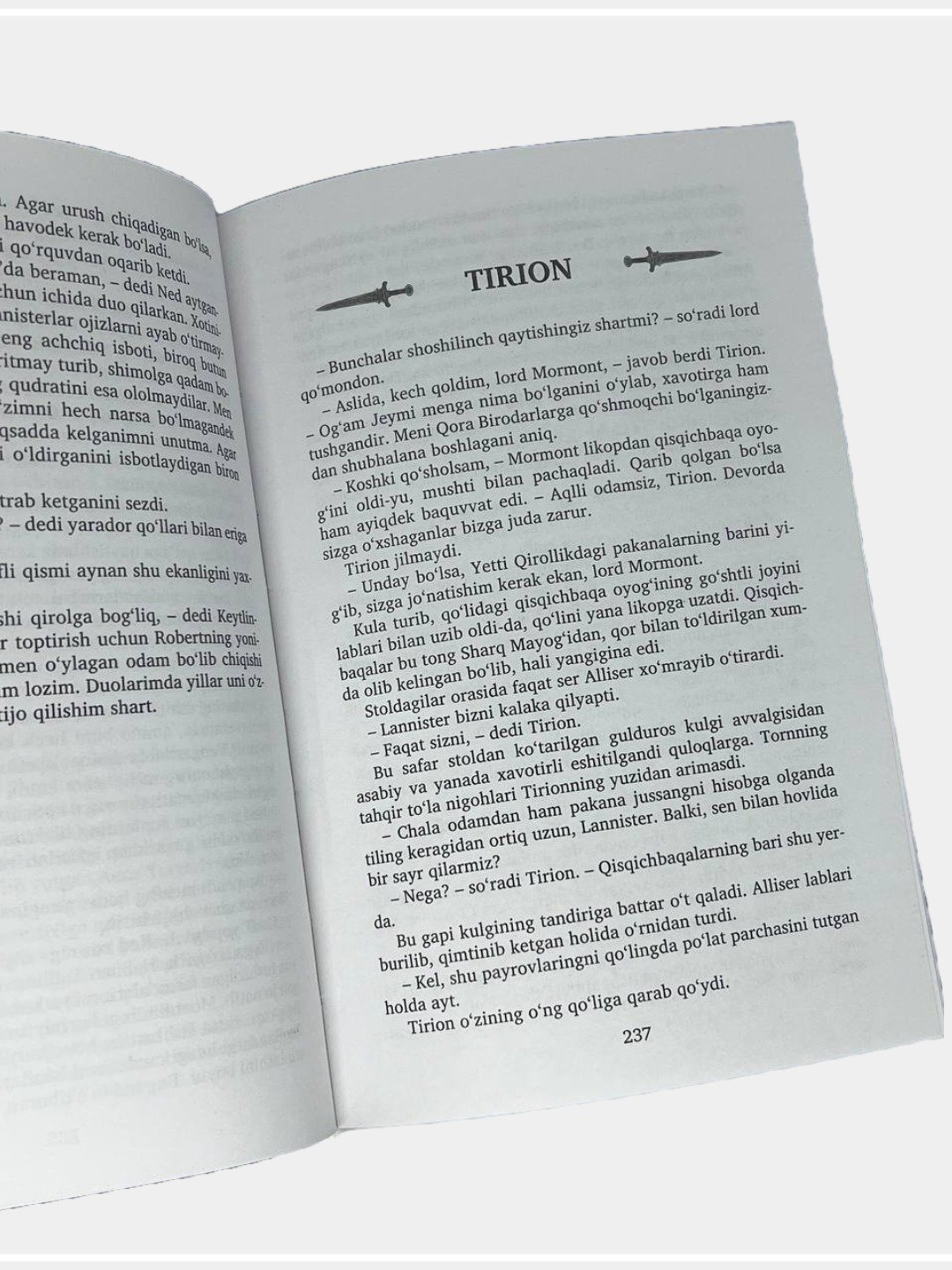 Porno klitorisli yigitni sikdi Emilia Clarke porno rasmlar