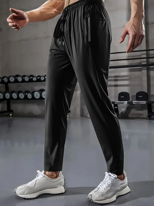 Erkaklar sport shimlari