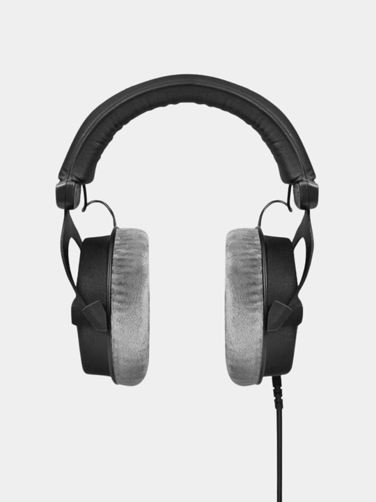 Проводные наушники, модель: Beyerdynamic DT 990 PRO 250