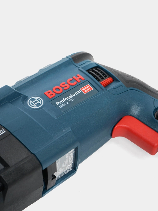 Perforator Bosch GBH 2-28 F: 2 tasi 1 da, to'plamda SDS-plus va tez qisuvchi patron