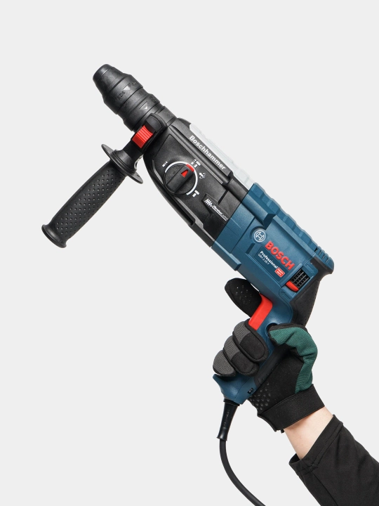 Perforator Bosch GBH 2-28 F: 2 tasi 1 da, to'plamda SDS-plus va tez qisuvchi patron