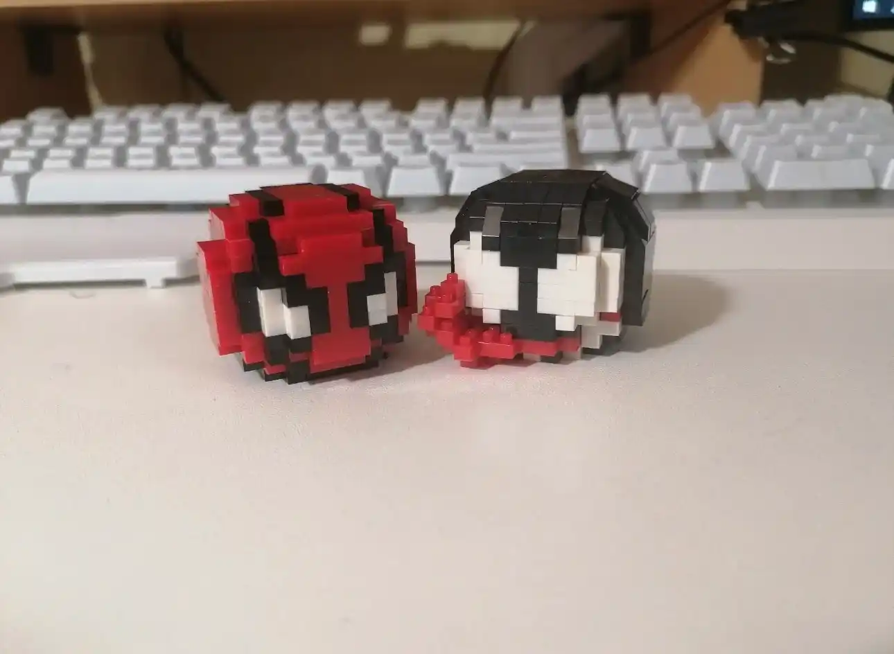 Блочный конструктор Marvel
