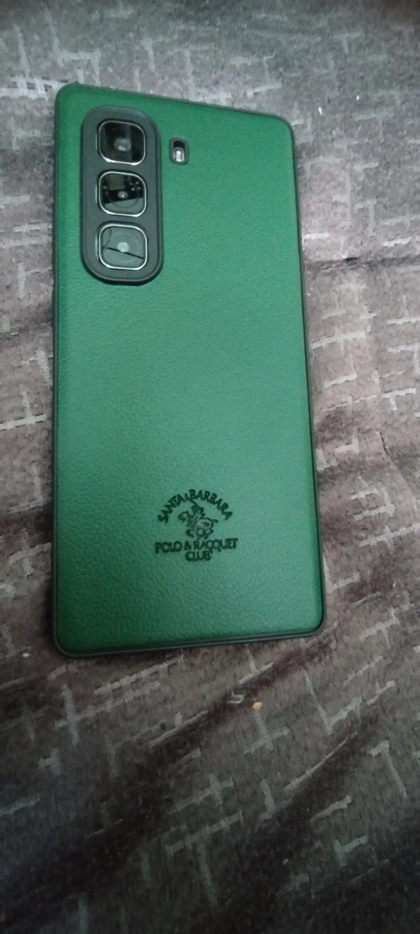 G'ilof Infinix Hot 50 Pro Plus smartfoni uchun
