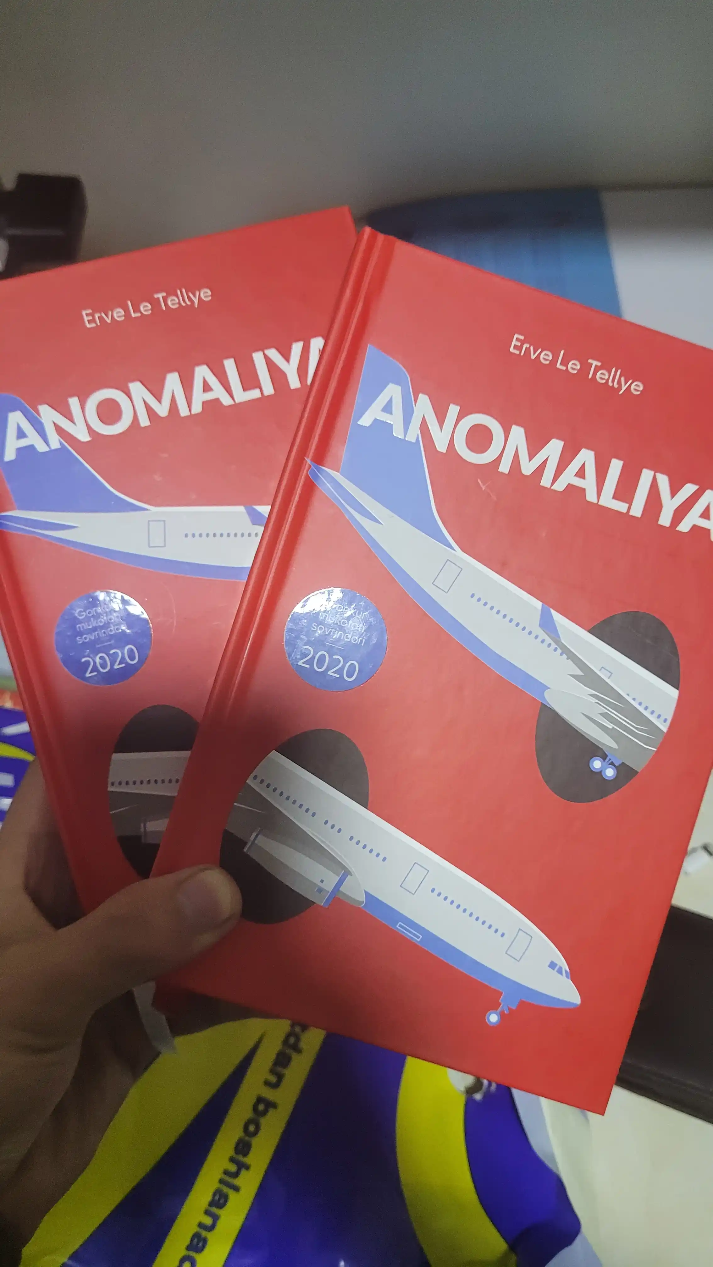Эрве Ле Теллье: Аномалия, Китоб, Психологик триллер, Фантастика, Жахон адабиёти, Роман