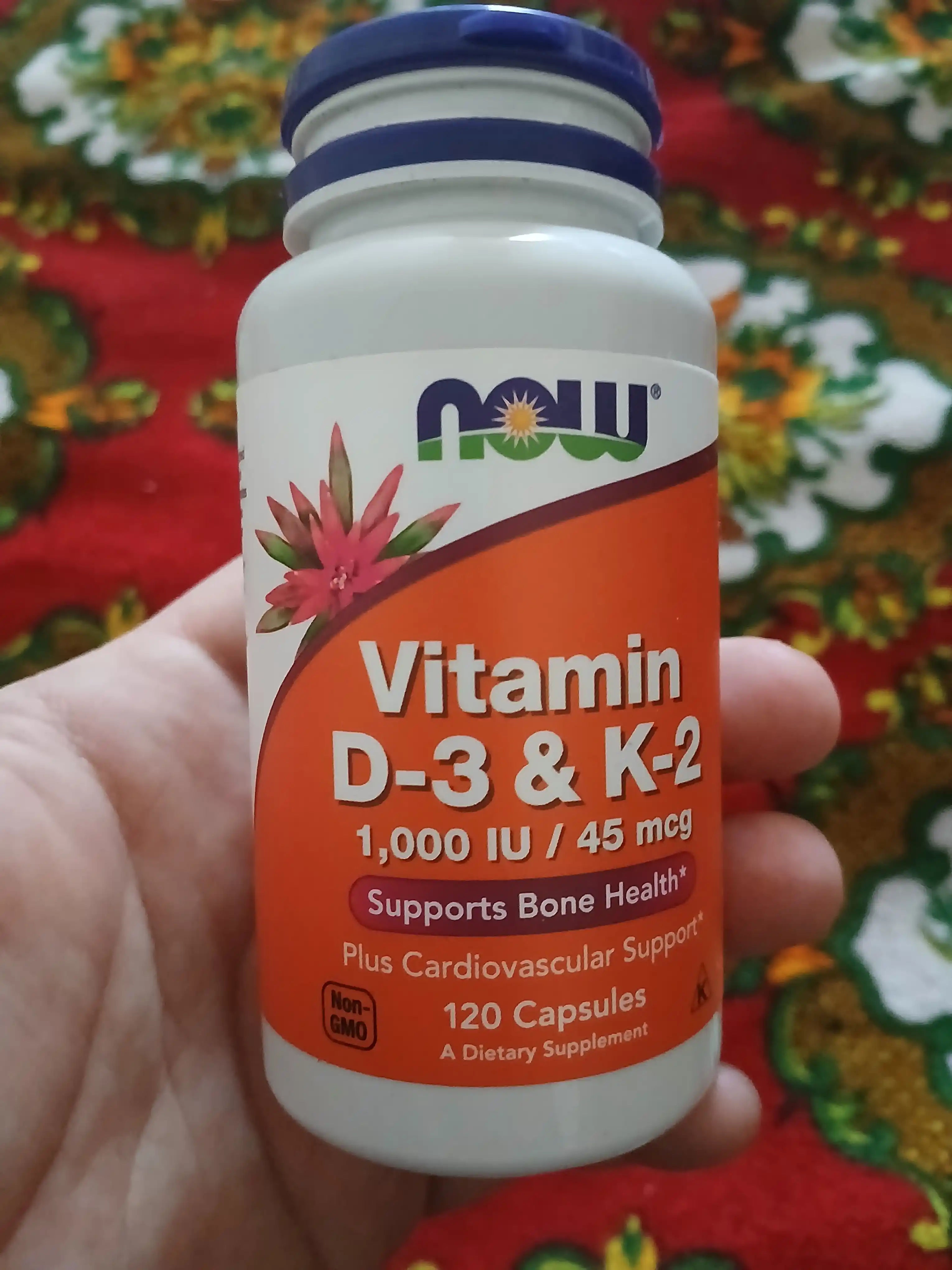 D3 + K2 NOW Foods vitaminlari - mustahkam suyaklar va sog'lom yurak uchun, 120 ta kapsula