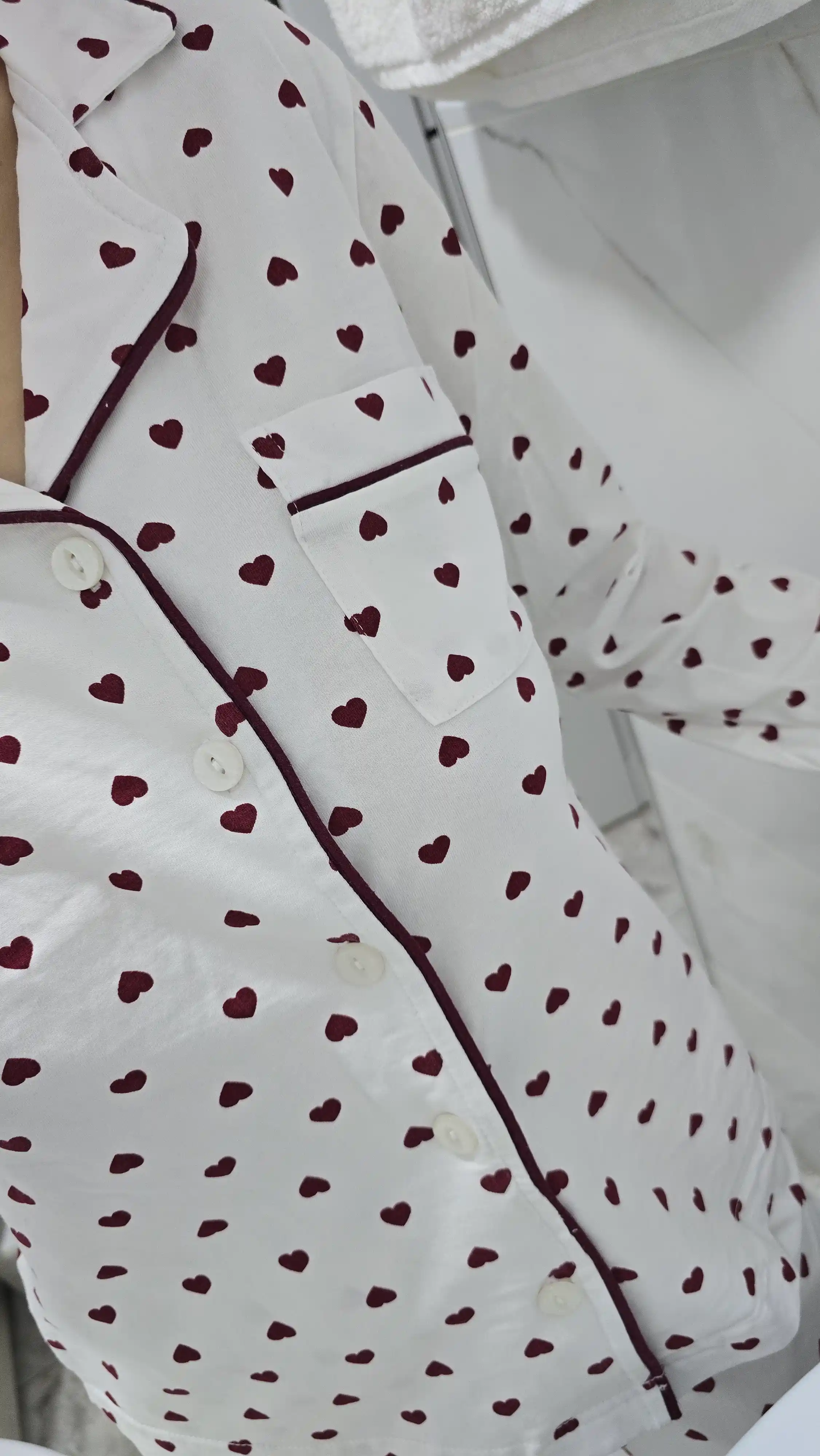 Pijama ayollar uchun-oq, qizil yurakchali, 100% Paxta