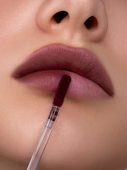 Lab bo‘yog‘i Lip Tint Aqua Gel Hyaluron Complex, gialuron bilan, 3.5 g, LUXVISAGE