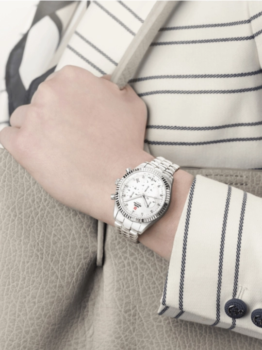 Ayollar qo'l soati Swiss Military SM30207 Elegant Chronograph