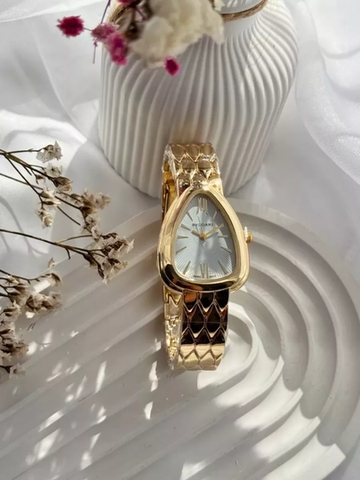 Женские наручные часы BVLGARI на любой стиль, в подарочной упаковке — LWATCHS-0000009-ЗОЛОТ