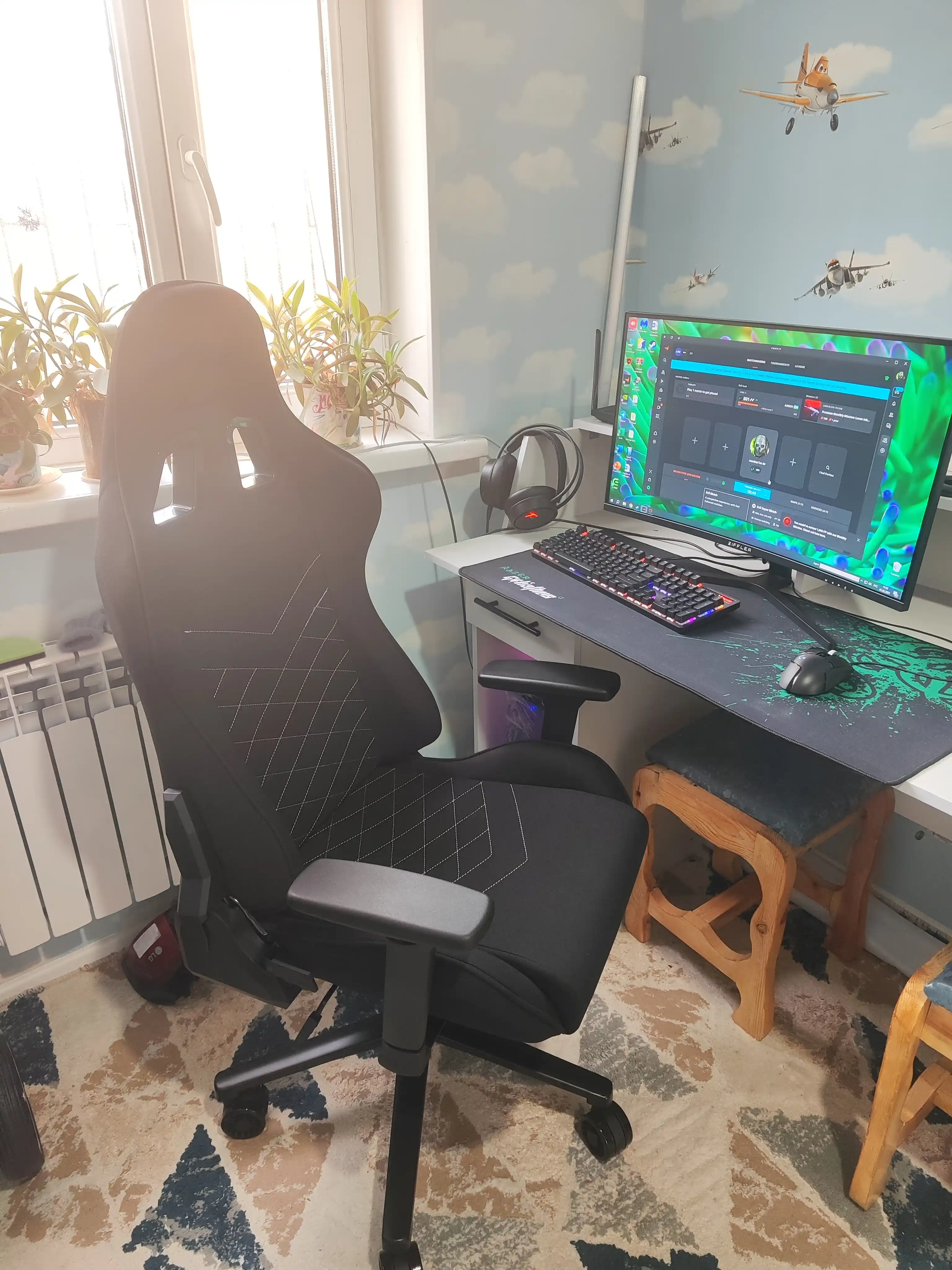 Компьютерное игровое кресло 2E Gaming Bushido II