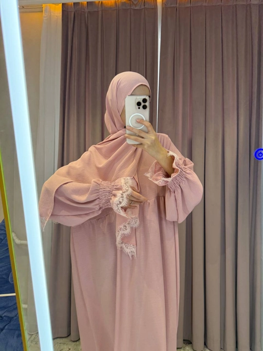 Abaya ko‘ylagi, himar, joynamoz, tasbeh, karobka va lentali sovg‘a to‘plami