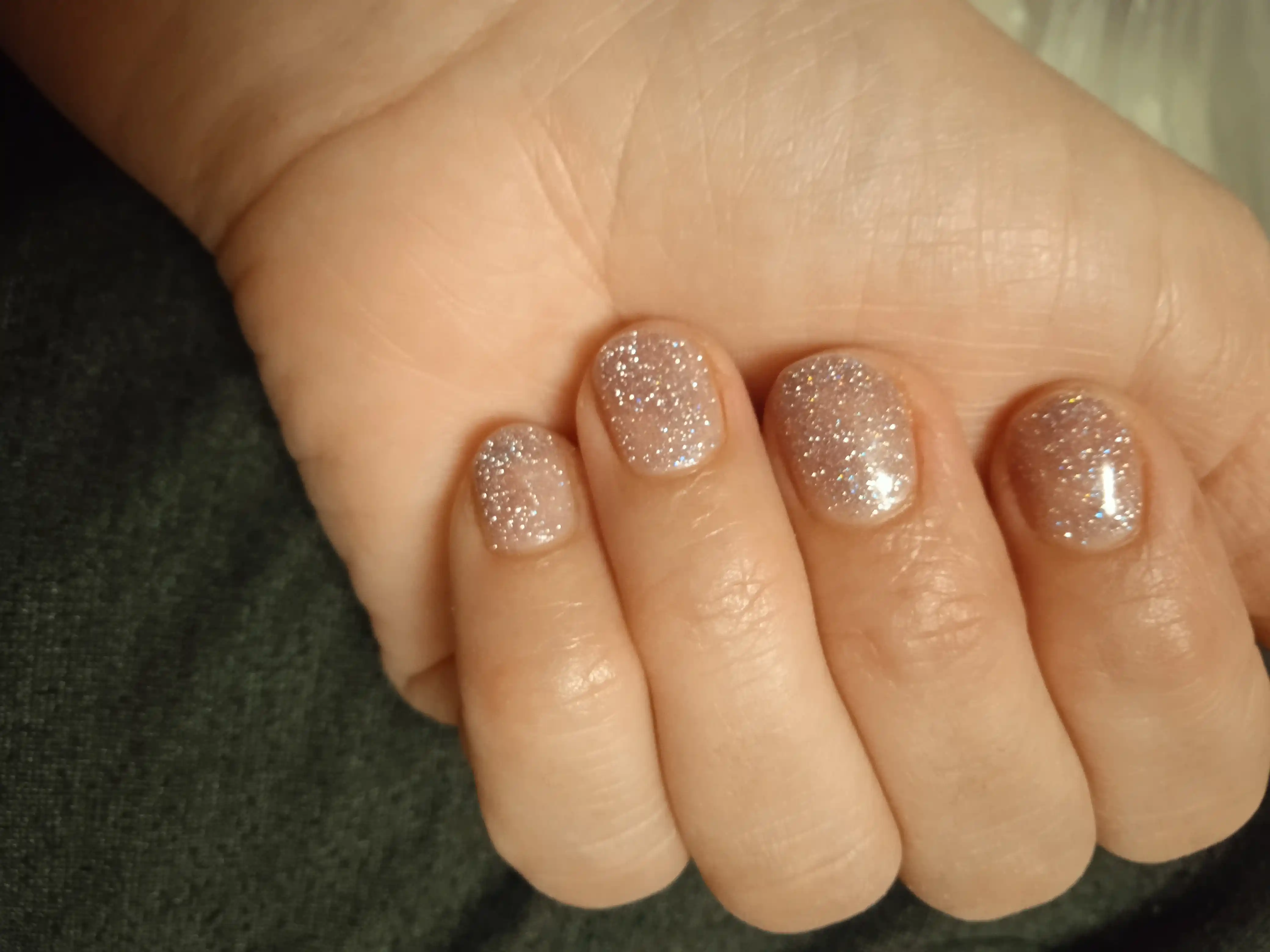 GALAXY MOKKA tirnoqlar uchun yorug‘lik qaytaruvchi gel-lak, 8 ml