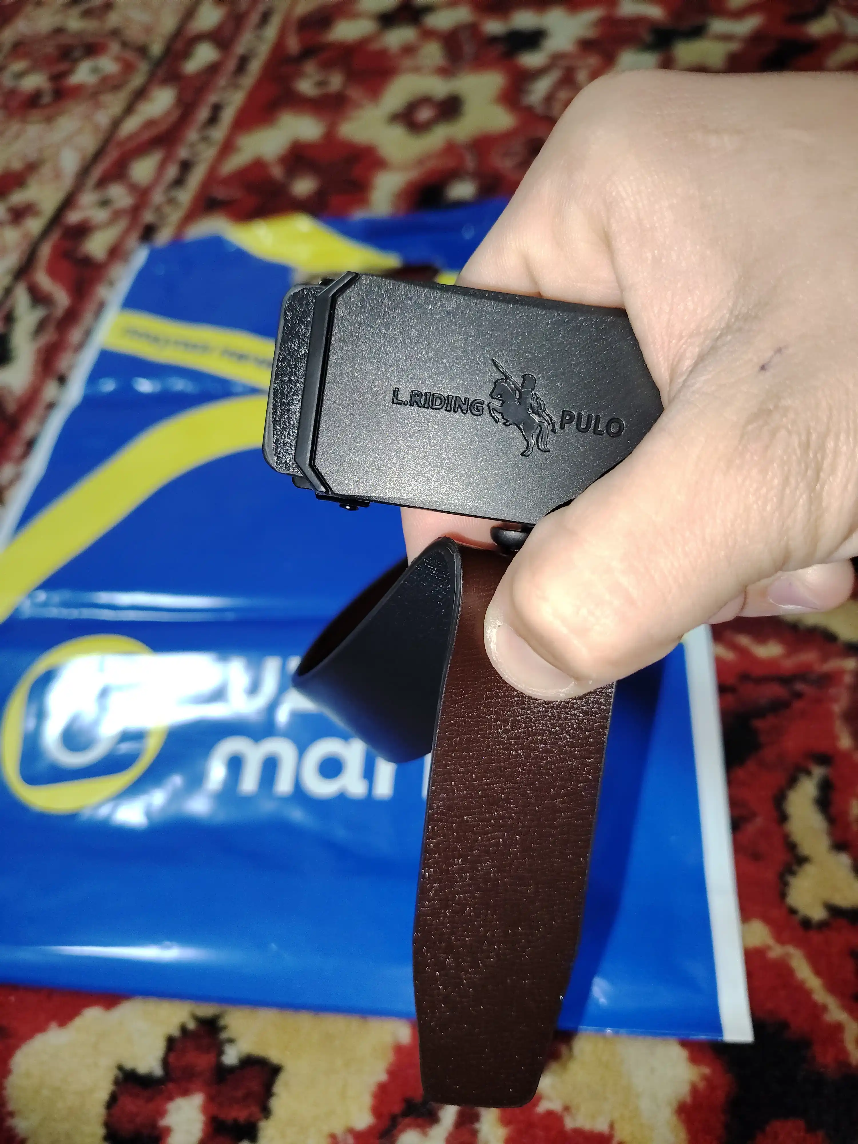 Erkaklar kamari, avtomatik to‘qali, eko-charmdan