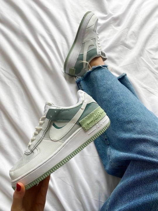 Ayollar uchun sport krossovkalari, Air Max, Jordan, Airforc, Reebook 36-40 o'lcham