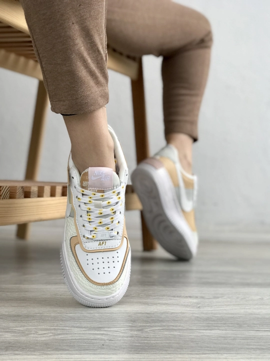 Ayollar uchun sport krossovkalari, Air Max, Jordan, Airforc, Reebook 36-40 o'lcham