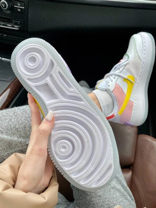 Ayollar uchun sport krossovkalari, Air Max, Jordan, Airforc, Reebook 36-40 o'lcham