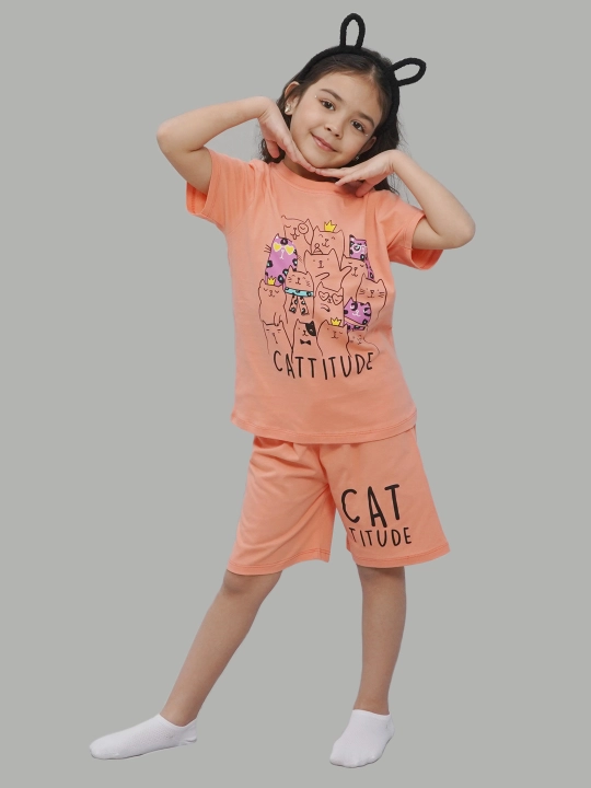 Футболка и шорты для девочек 5-8 лет, CHASTE
