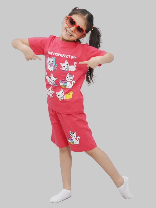 Футболка и шорты для девочек 5-8 лет, CHASTE