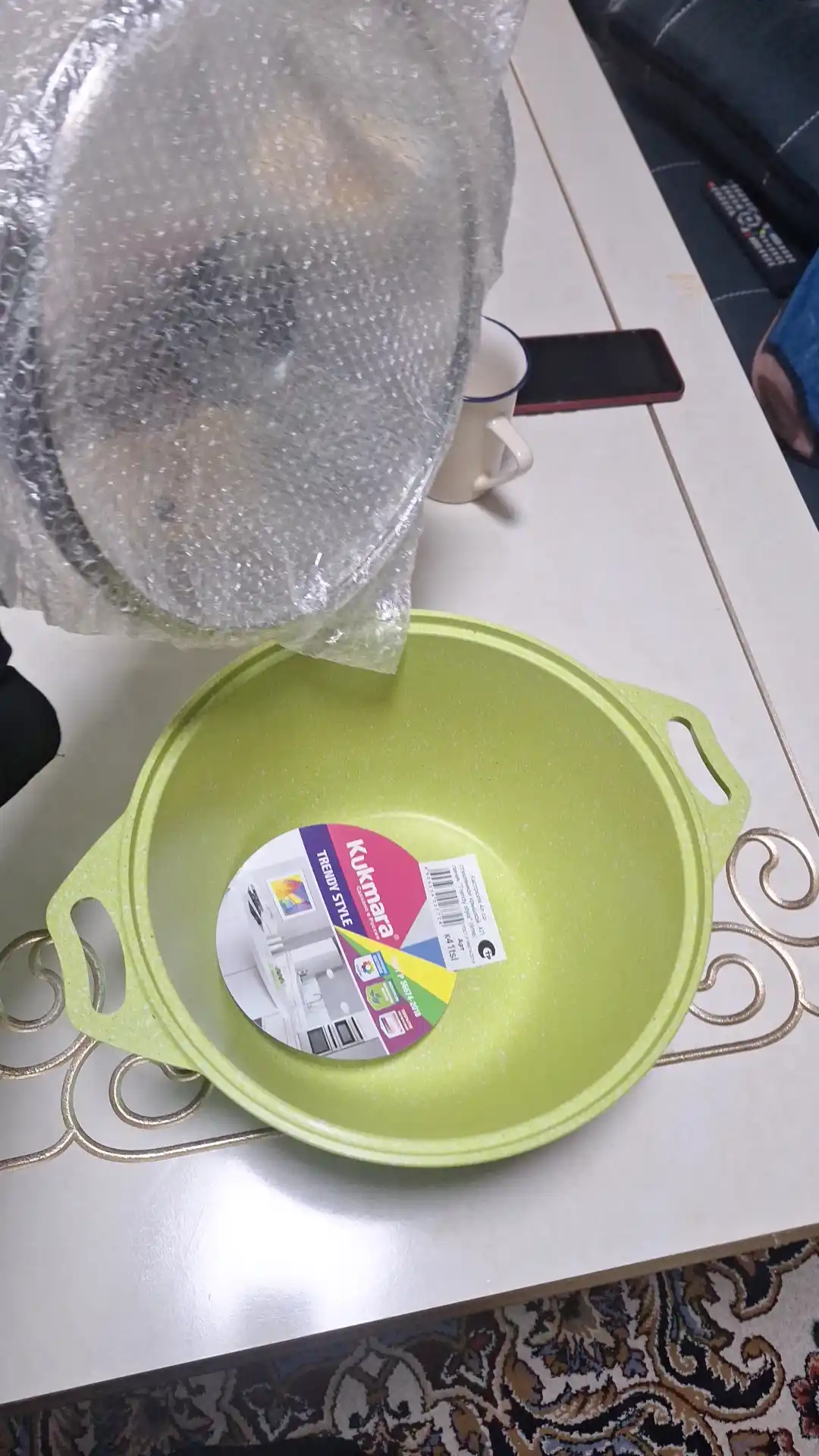 Kastryulya Kukmara Trendy Style, shisha qopqoq bilan, laym