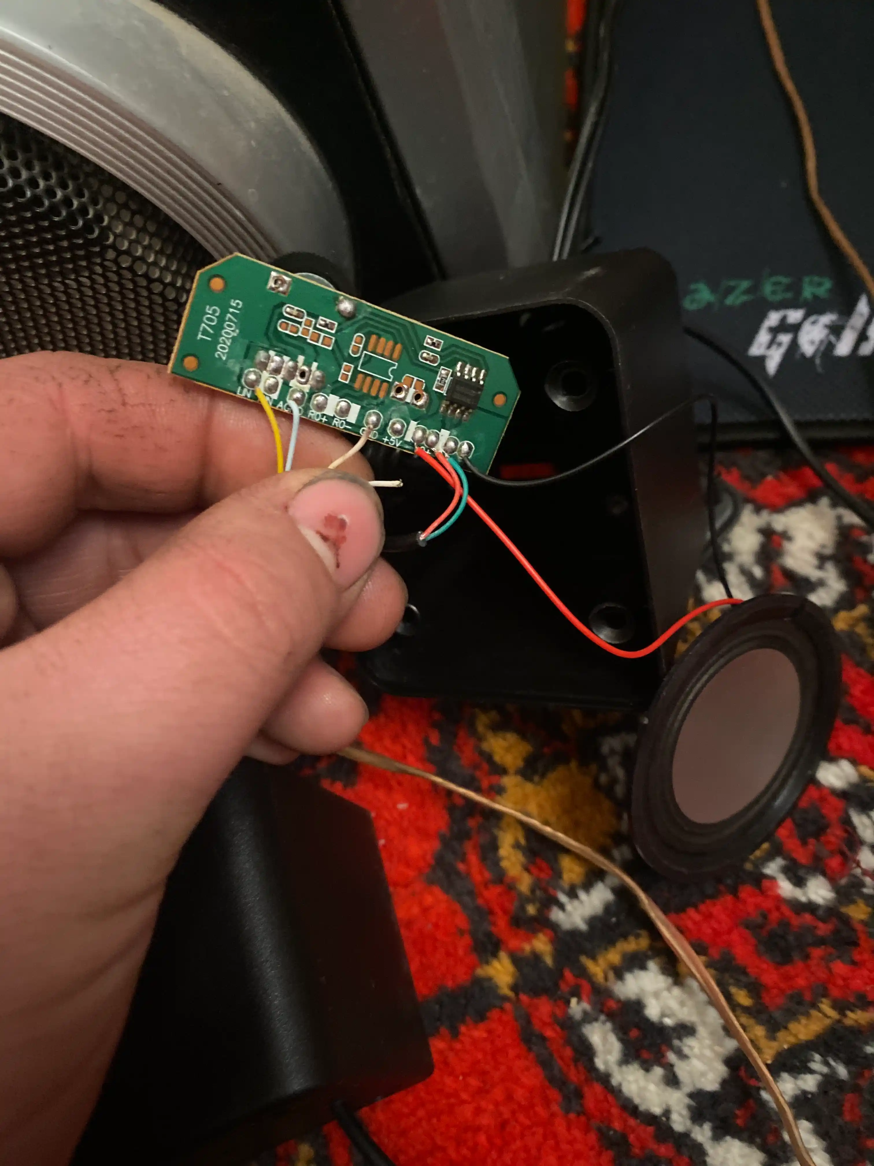 Колонки для компьютера и ноутбука с подсветкой RGB