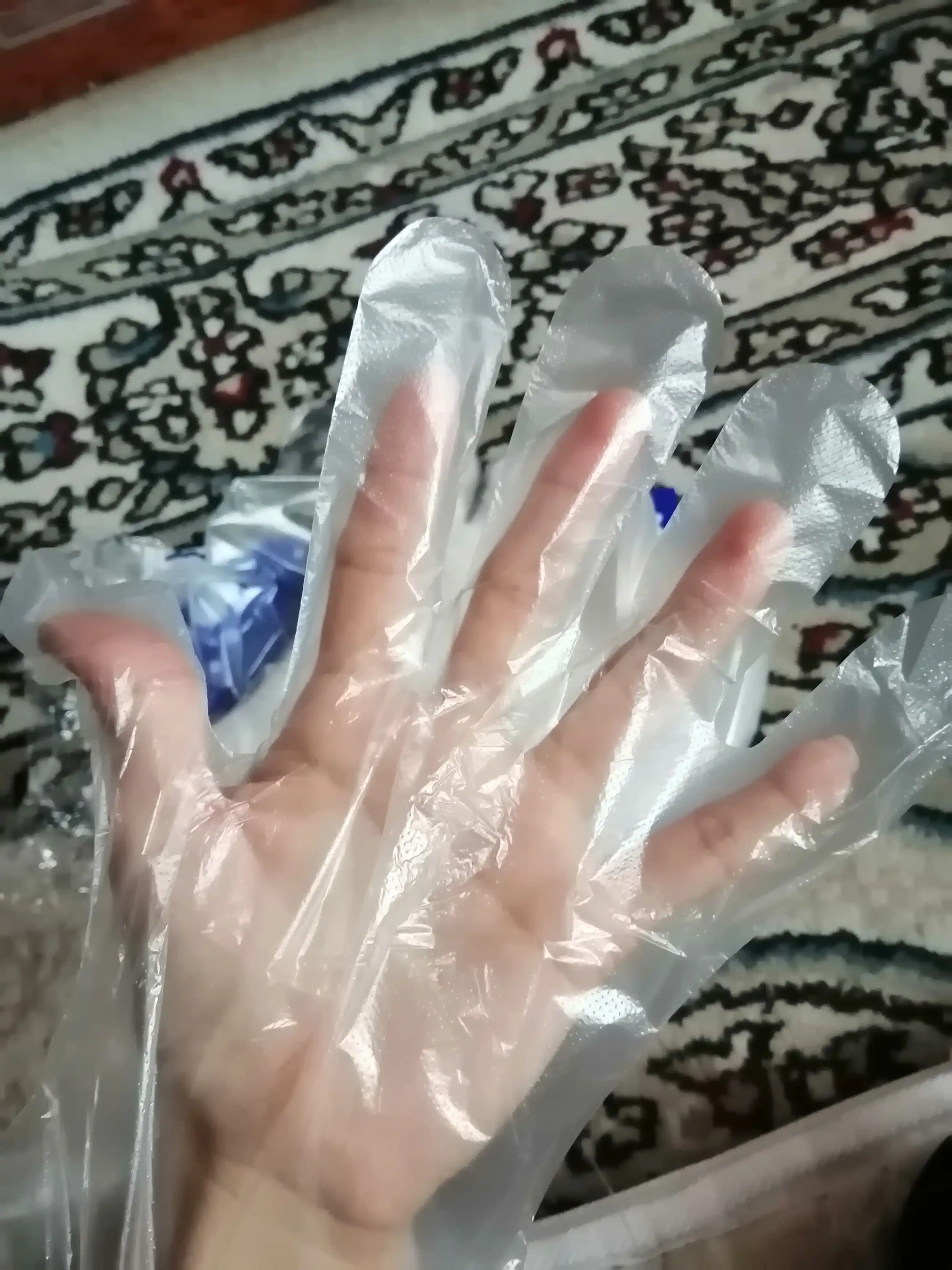 Bir martali ishlatiladigan polietilen qo'lqoplar, M o'lchami, 50 juft, 100 dona