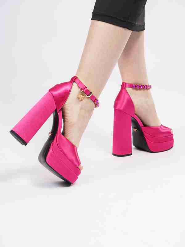 Yalangoch yosh va qari