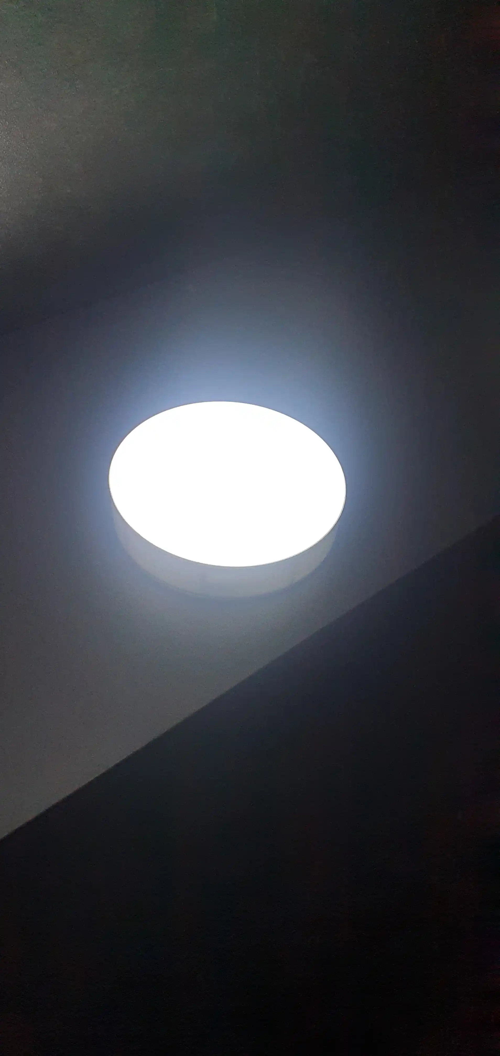 Simsiz LED chiroq, tungi yorug'lik, harakat sensori bilan chiroq, tungi lampa, svetilnik