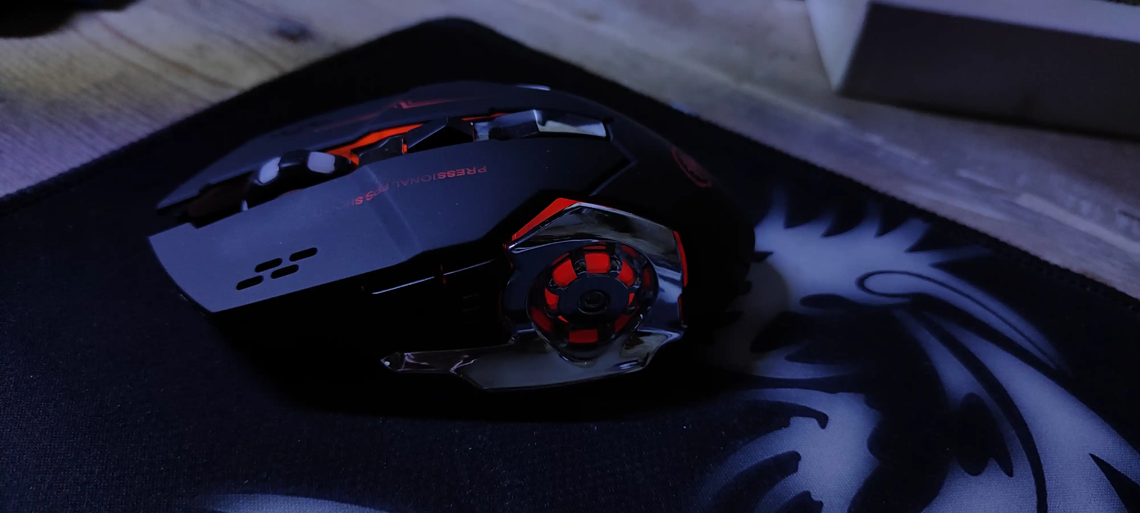 Shovqinsiz, Simsiz o‘yin sichqoncha, iMICE 5 xil model, DPI 12800, RGB, tugmalar 8 tagacha