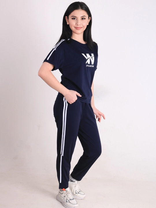 Женский спортивный костюм, двойка