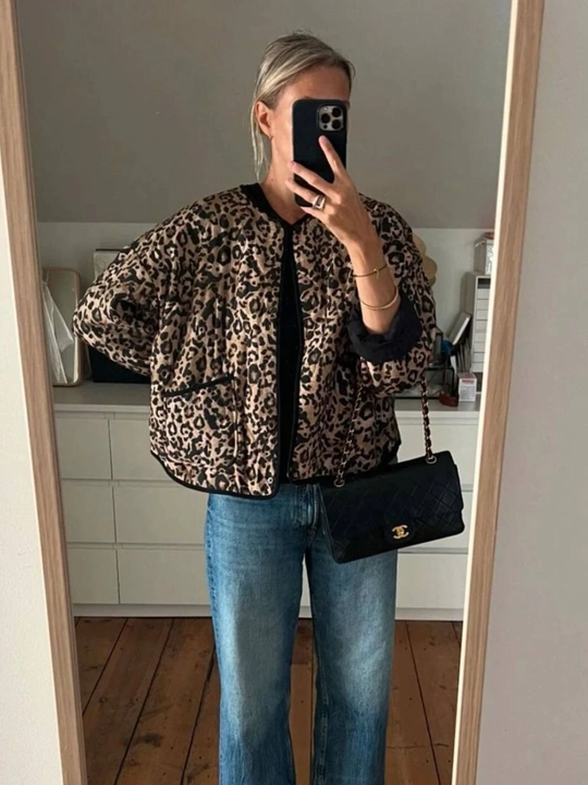 Ayollar uchun bomber-kurtka-jaket, Turkiya