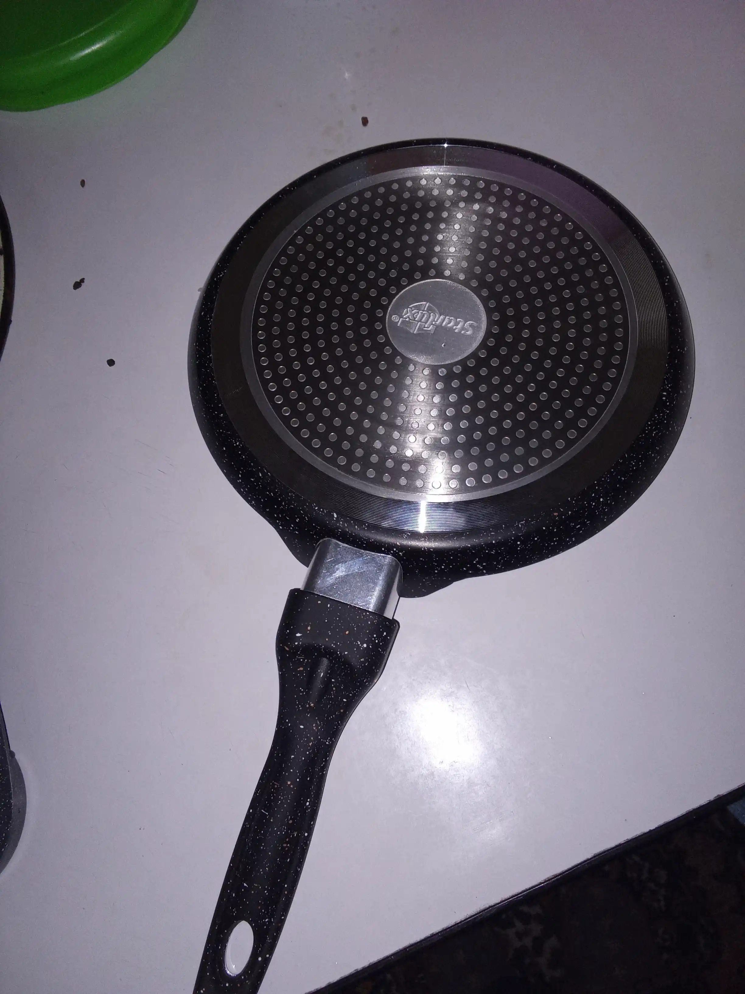 Blinchik va oladiya uchun tova, yopishmaydigan ishlab chiqaruvchisi, 22 sm, 24 sm, 26 sm