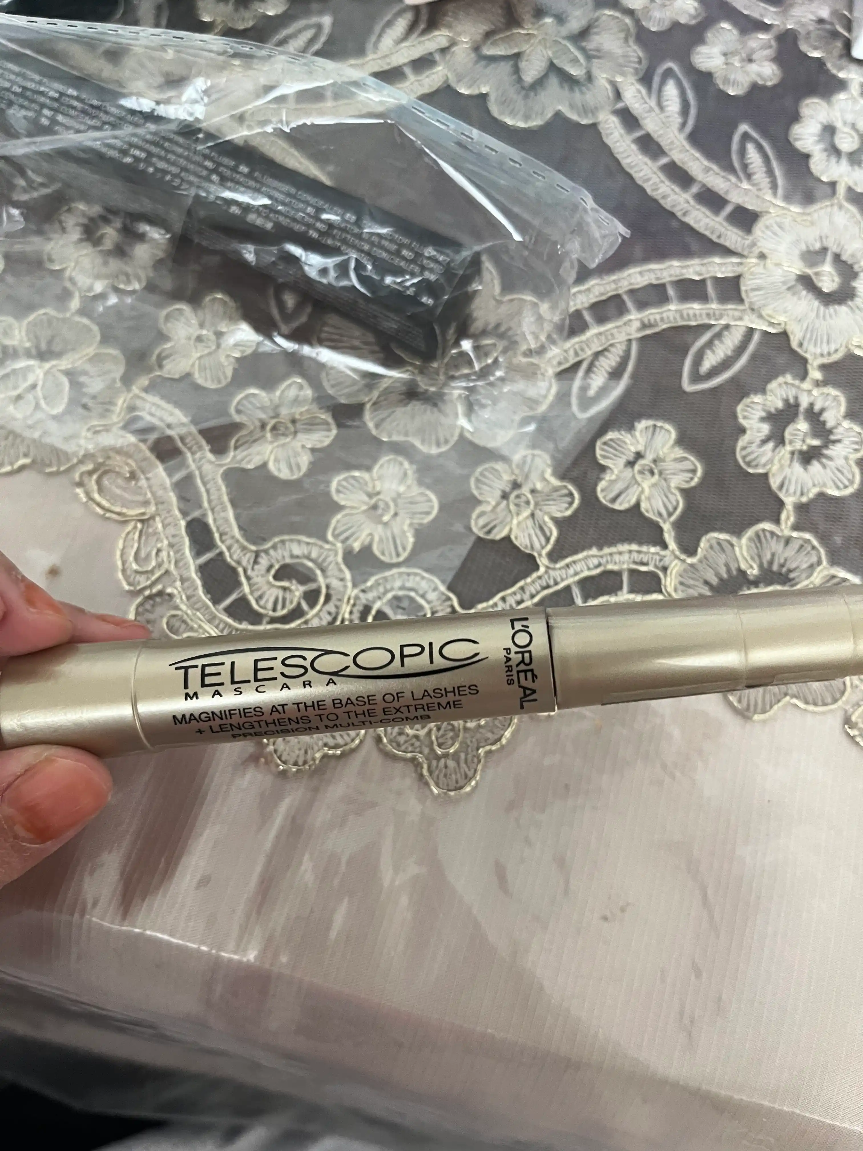 L'Oreal Paris  Тушь для ресниц TELESCOPIC для удлинения и разделения, черная, 8 мл
