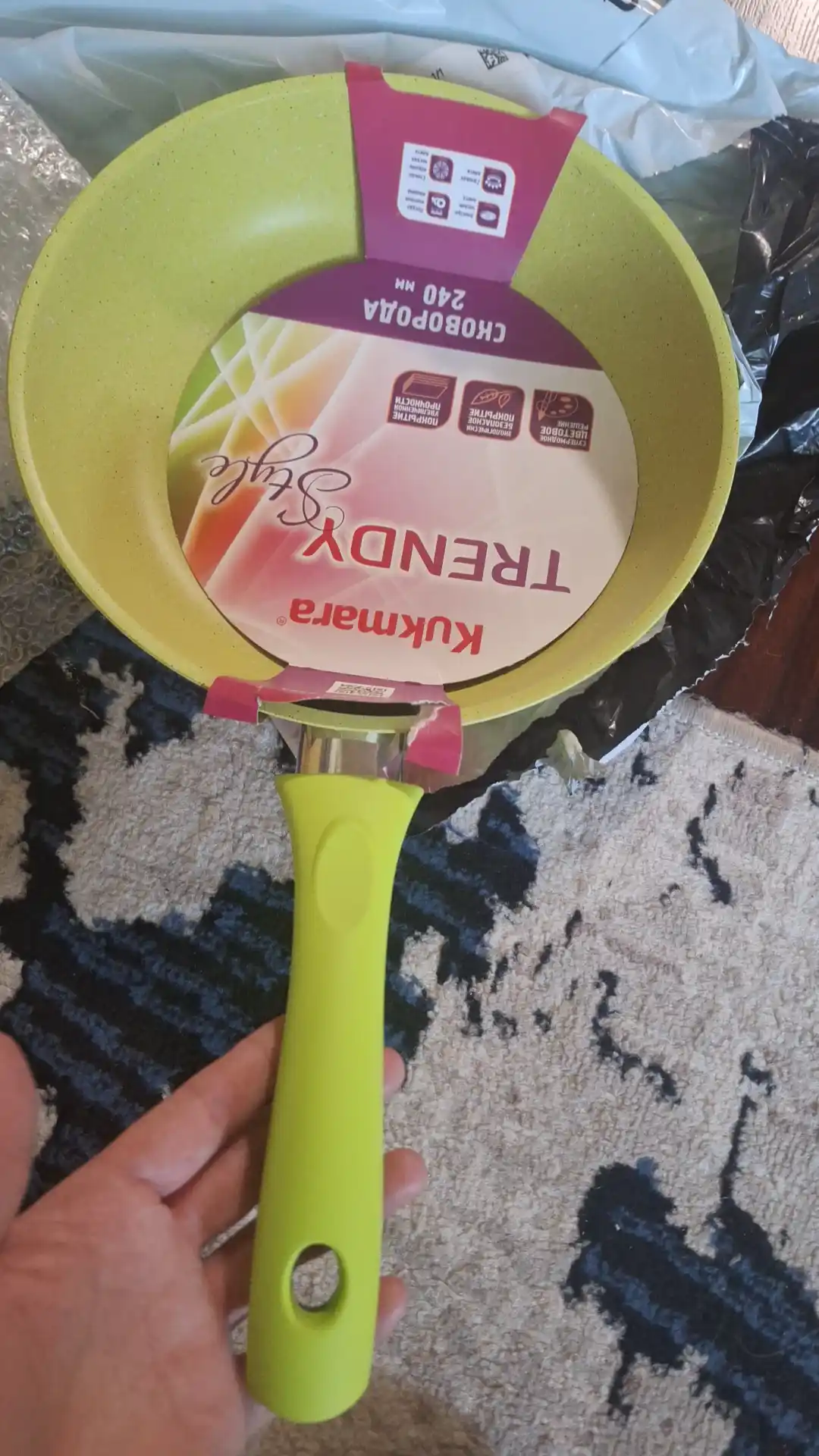 Tova Kukmara Trendy Style tutqich bilan, yopishmaydigan qoplama, laym