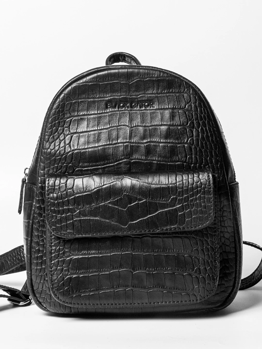 Ryukzak ayollar uchun tabiiy charmdan Black Gator