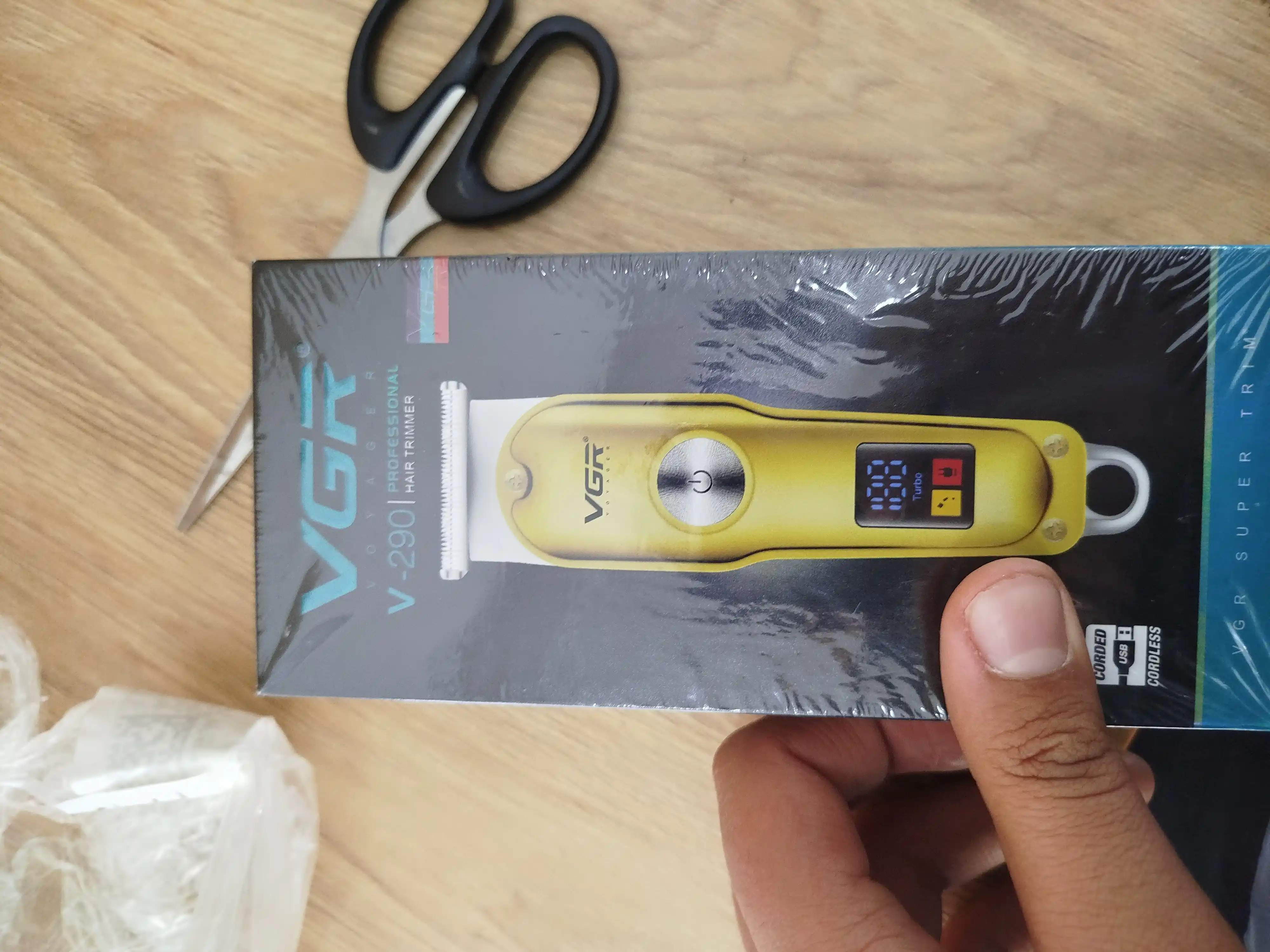 Professional mashinka-trimmer 175, 071, 055, 030, 290 soch kesish va soqol olish uchun