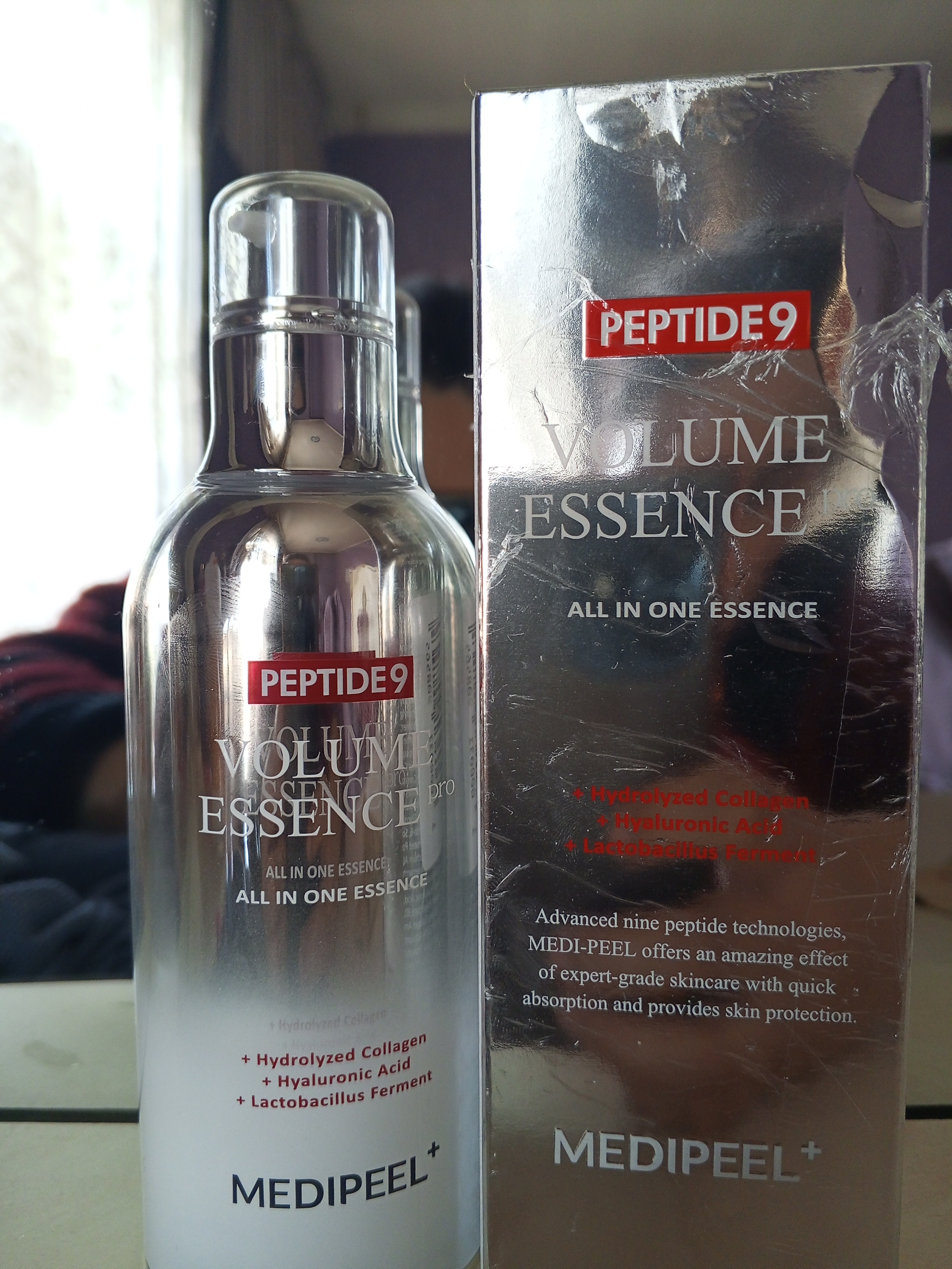 Yuz uchun essensiya, MEDIPEEL+, Peptide 9, Volume white cica, Volume lifting, Volume essence, 100 ml