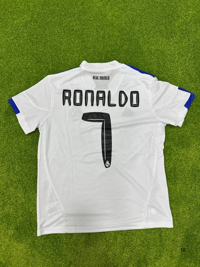 Футбольная форма Retro Cr7 Ronaldo Real Madrid Manchester United — GOMARKE-RETRO-БЕЛЫЙ-XXL
