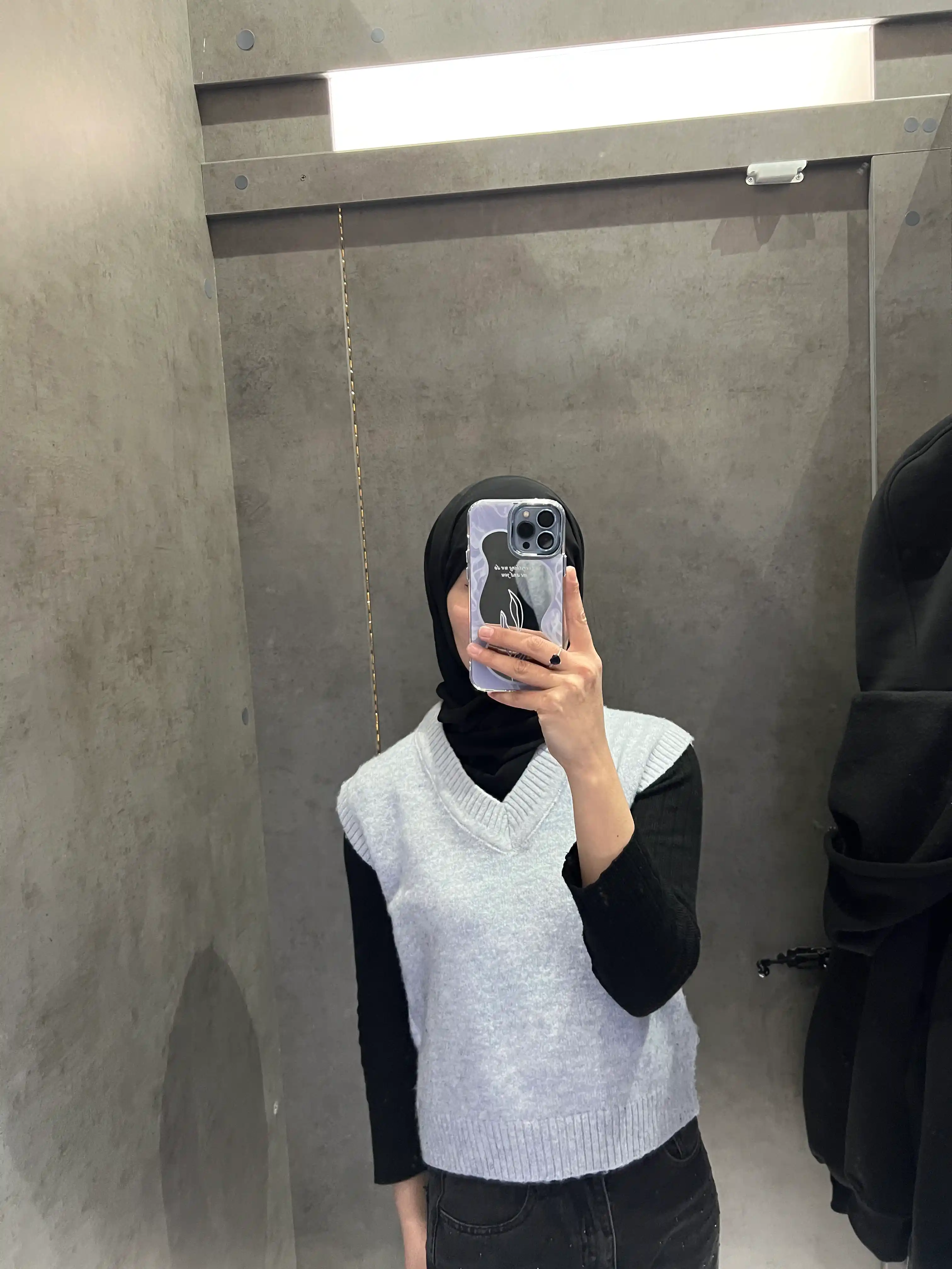 Ayollar jileti, Selfie