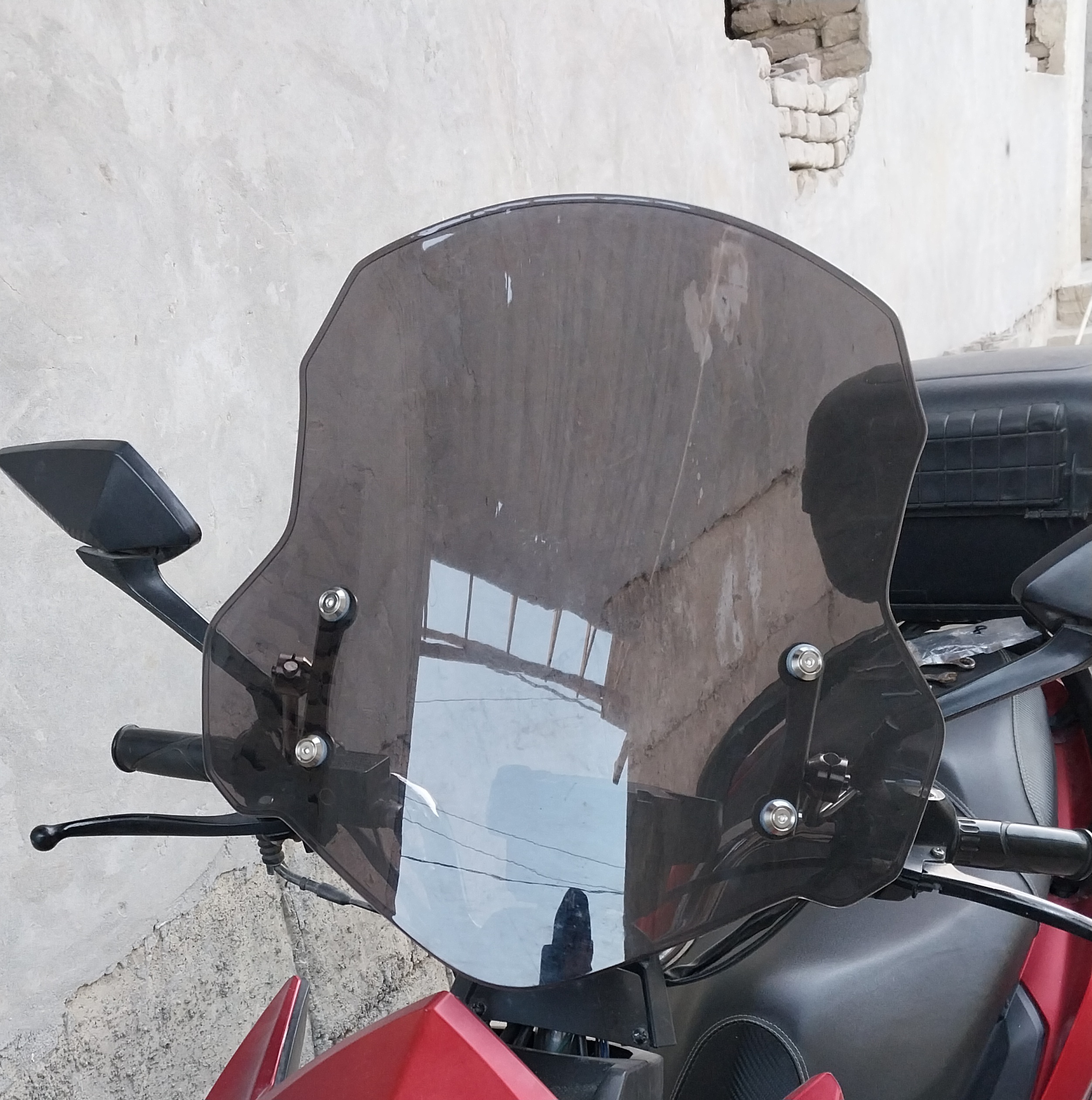 Лобовое стекло для всех типов скутеров