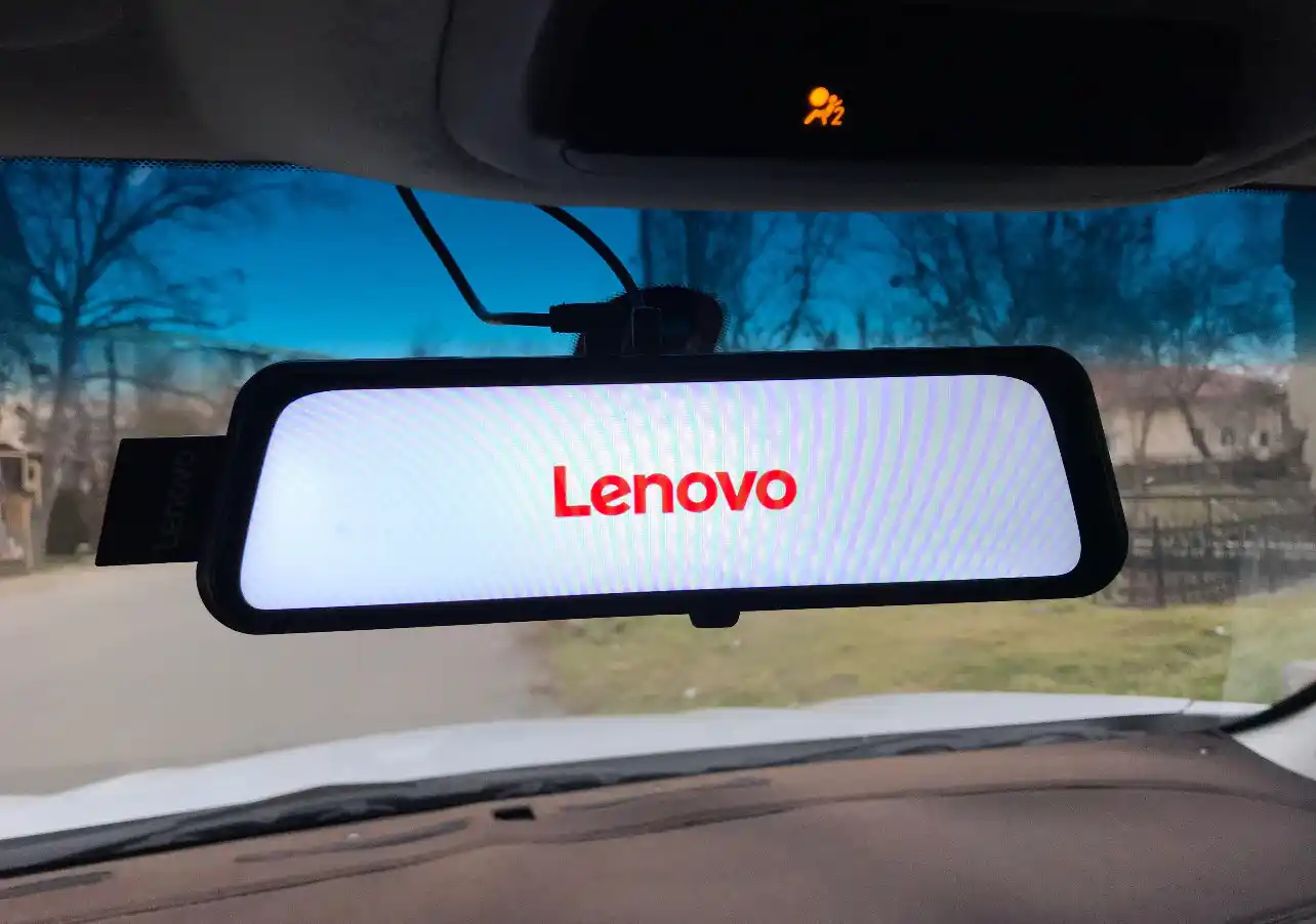Lenovo V7 Sensorlik ekran Full HD, 170 darajali, 128 GB gacha xotira