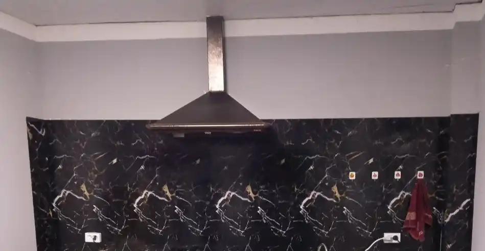 Gulqog‘oz, oshxona va mebel uchun o‘zi yopishadigan, 3 m * 60 sm o‘lchamli, laminat plyonka