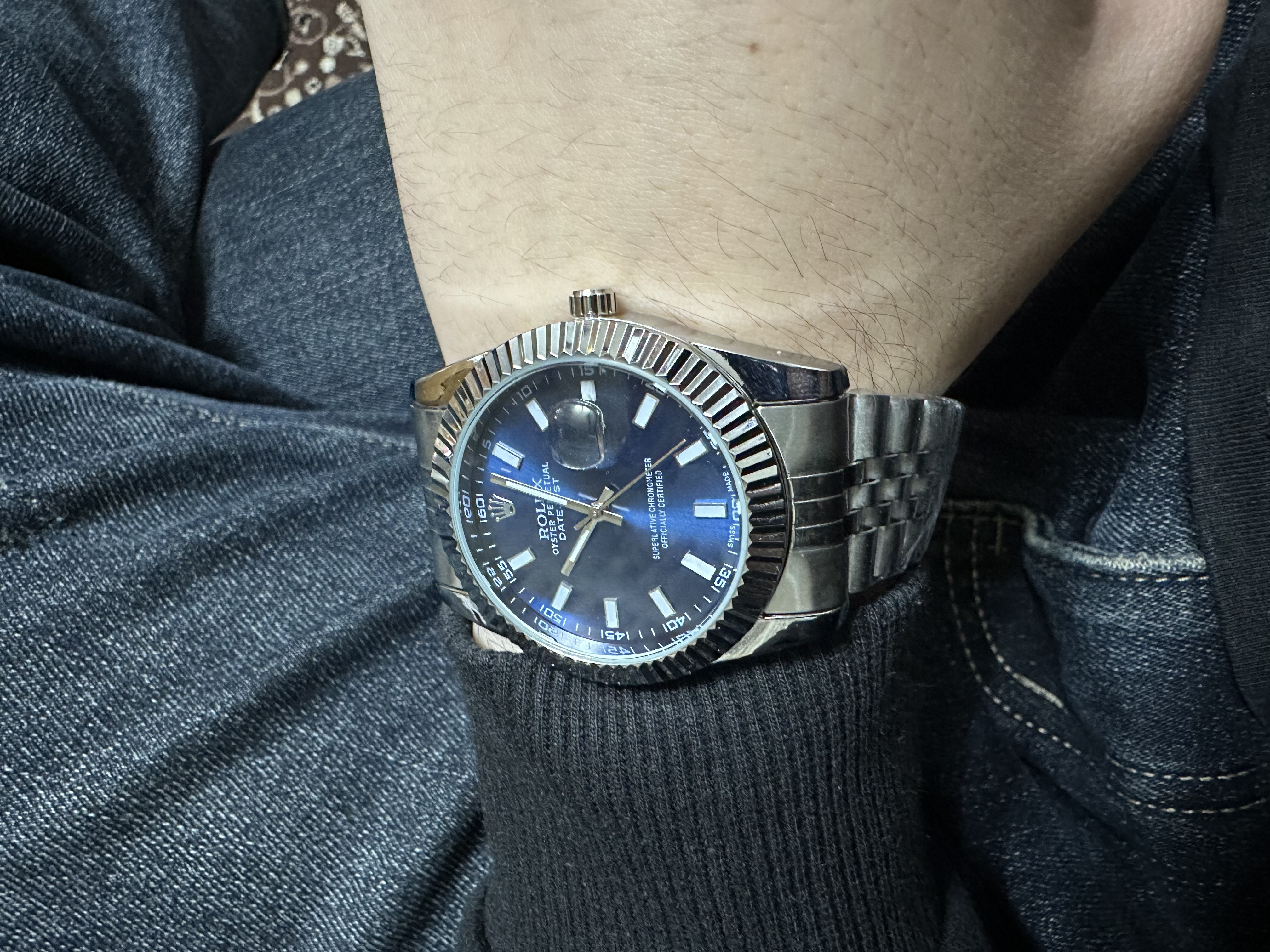 Erkaklar qo'l soati Datejust, kvarts mexanizmli, sovg'a qutisida