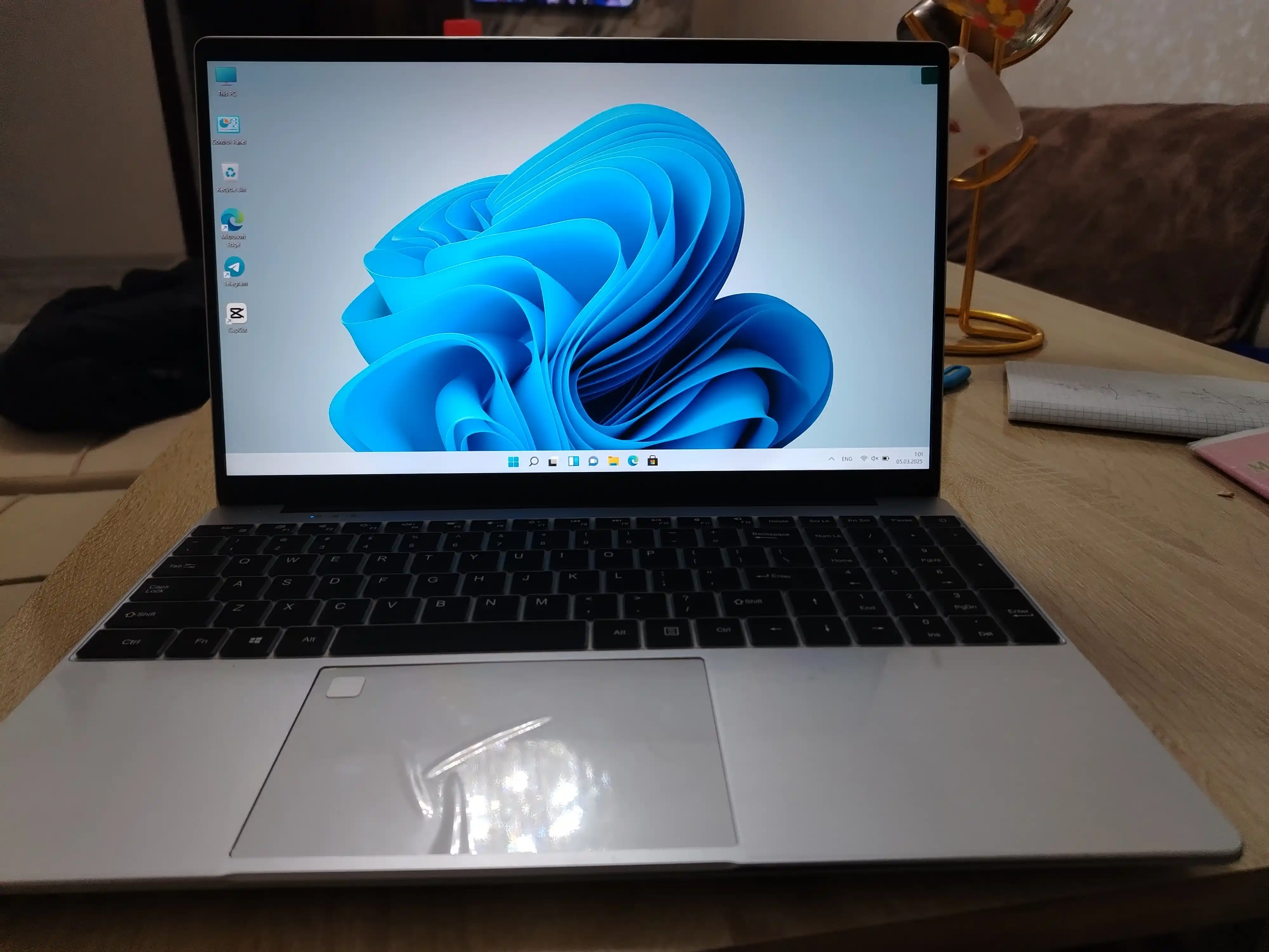 Ноутбук 15.6 FHD, Intel N5095, 16 ГБ DDR4, SSD 256/512 ГБ/1 ТБ, Windows 11