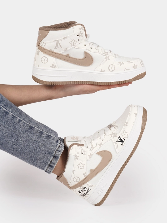 Kundalik krossovkalar, ayollar, erkaklar uchun NIKE JORDAN