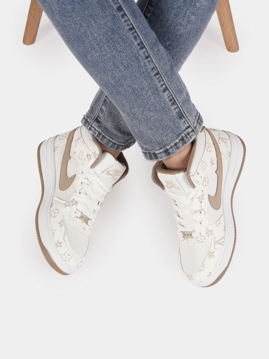 Kundalik krossovkalar, ayollar, erkaklar uchun NIKE JORDAN